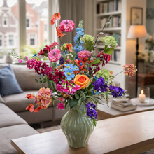 Afbeelding in Gallery-weergave laden, Luxe zijden bloemstuk in vaas
